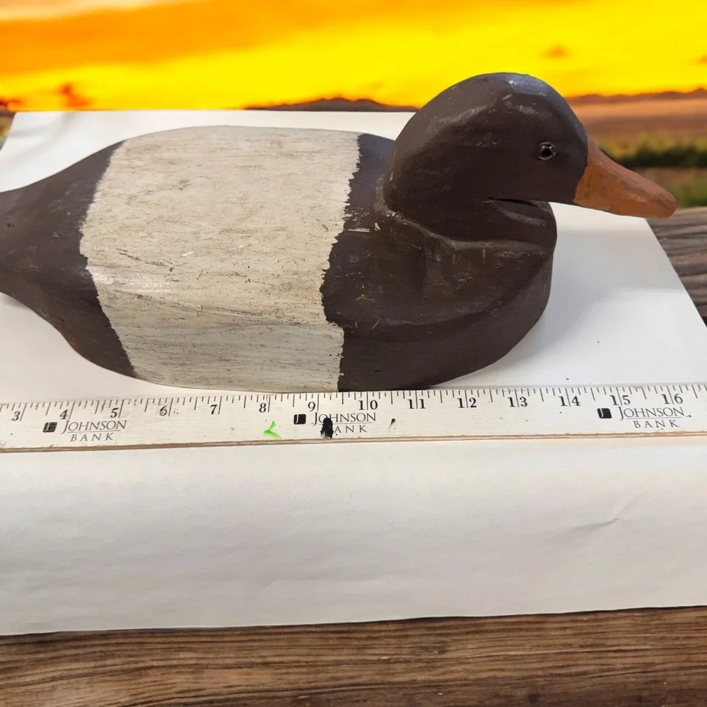 VTG Primitive Wooden Duck Decoy Hand Painted/Carved Solid Heavy 5LB Glass Eyes
